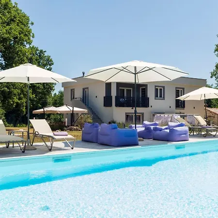 Apartman Luxury Cetiri Hrasta *